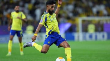 لاعب النصر: الدوري لا يزال في الملعب