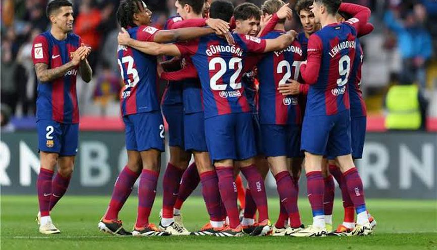 لامين يامال يقود تشكيل برشلونة ضد بوروسيا دورتموند