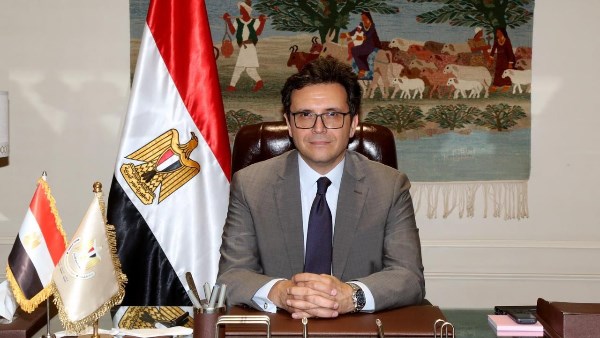 لتقديم دورة استثنائية.. وزير الثقافة يؤكد توفير الدعم الكامل لمهرجان المسرح العربي لتقديم دورة استثنائية.. وزير الثقافة يؤكد توفير الدعم الكامل لمهرجان المسرح العربي