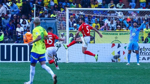 لحظة بلحظة.. انطلاق مباراة الأهلي ضد صن داونز في دوري أبطال إفريقيا لحظة بلحظة.. انطلاق مباراة الأهلي ضد صن داونز في دوري أبطال إفريقيا