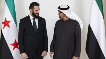 لماذا استقبلت الإمارات “الشرع” وهل إطمأن بال السعودية لتدفع دُيون سورية؟.. هل من علاقة بين قطر واستلام رواتب المُقاتلين بـ”الدولار”؟.. هل يضمن انسحاب الأكراد وتفكيك “اللواء الثامن” قوّة دمشق وماذا عن سِيادتها المُوزّعة بين أنقرة وتل أبيب؟