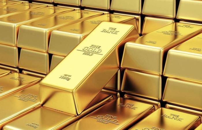 لماذا ترتفع أسعار الذهب إلى مستويات قياسية؟ لماذا ترتفع أسعار الذهب إلى مستويات قياسية؟
