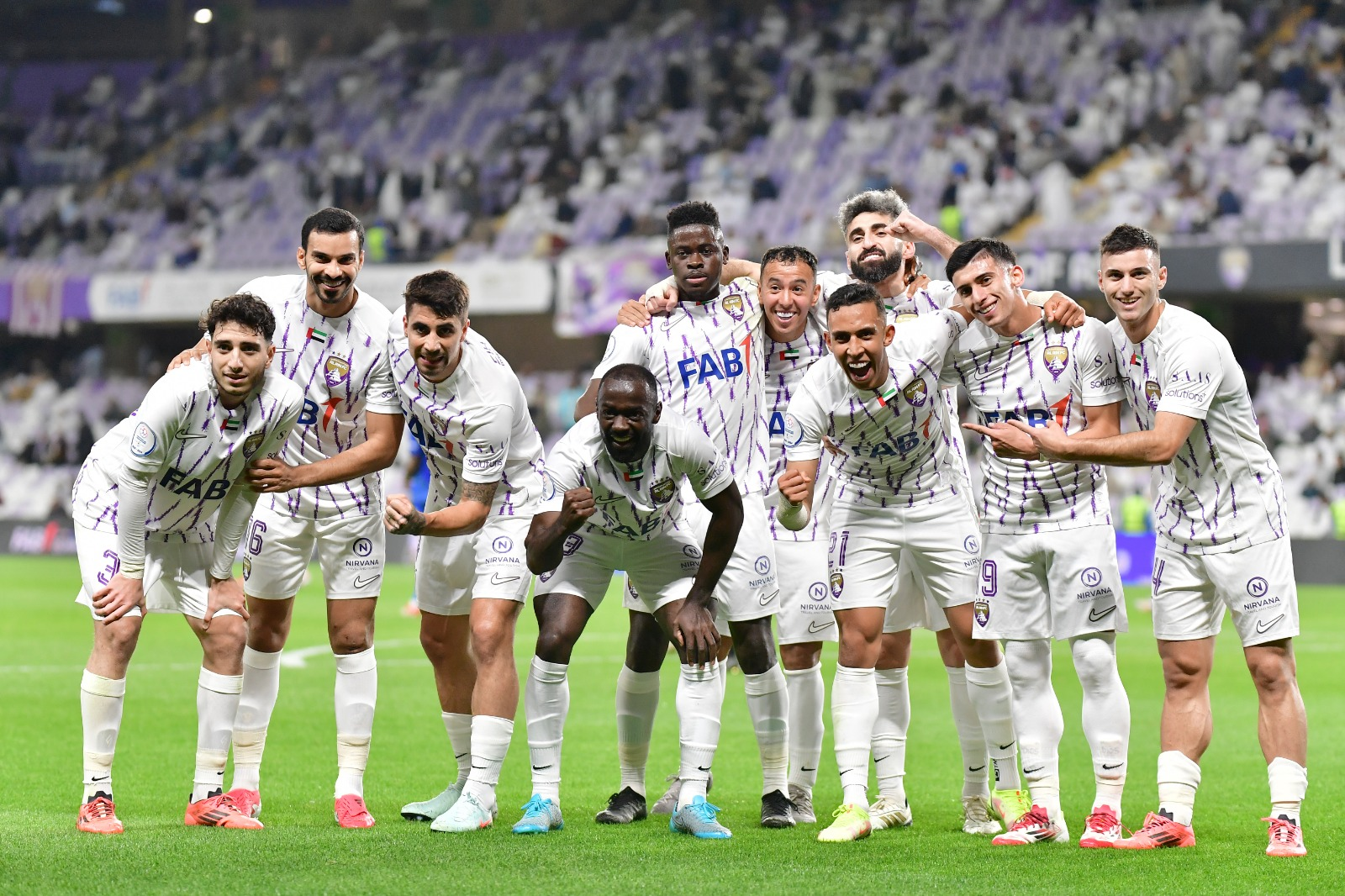 مدافع العين: المباريات المتبقية كفيلة بتحسين مركز الزعيم في الدوري الإماراتي مدافع العين: المباريات المتبقية كفيلة بتحسين مركز الزعيم في الدوري الإماراتي
