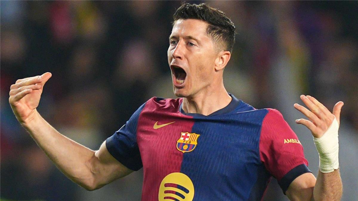ليفاندوفسكي: نصف نهائي دوري أبطال أوروبا ليس كافيًا.. وأطمح لأكون مثل رونالدو ليفاندوفسكي: نصف نهائي دوري أبطال أوروبا ليس كافيًا.. وأطمح لأكون مثل رونالدو