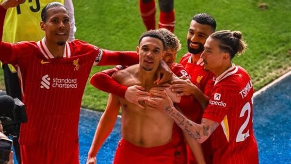 ليفربول يفوز على ليستر سيتي بهدف أرنولد ويقترب من حسم البريميرليج (فيديو) ليفربول يفوز على ليستر سيتي بهدف أرنولد ويقترب من حسم البريميرليج (فيديو)