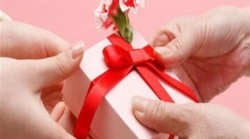 ما حكم تهنئة غير المسلمين بأعيادهم؟.. أمين الفتوى يجيب