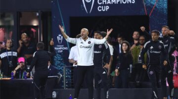 ماسكيرانو: ميسي يقدم مثالا يحتذى به في التنافس