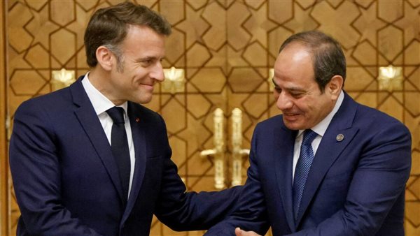 ماكرون يُشيد بجهود مصر فى استقبال وعلاج المرضى والجرحى الفلسطينيين ماكرون يُشيد بجهود مصر فى استقبال وعلاج المرضى والجرحى الفلسطينيين