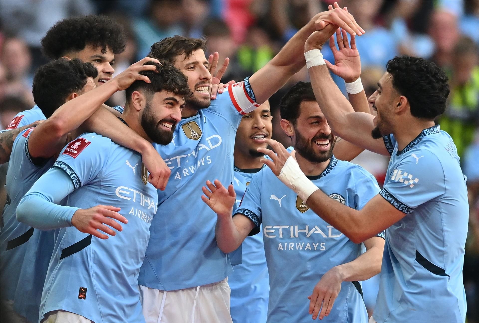 مانشستر سيتي يتخطى نوتنجهام ويبلغ نهائي كأس الاتحاد مانشستر سيتي يتخطى نوتنجهام ويبلغ نهائي كأس الاتحاد