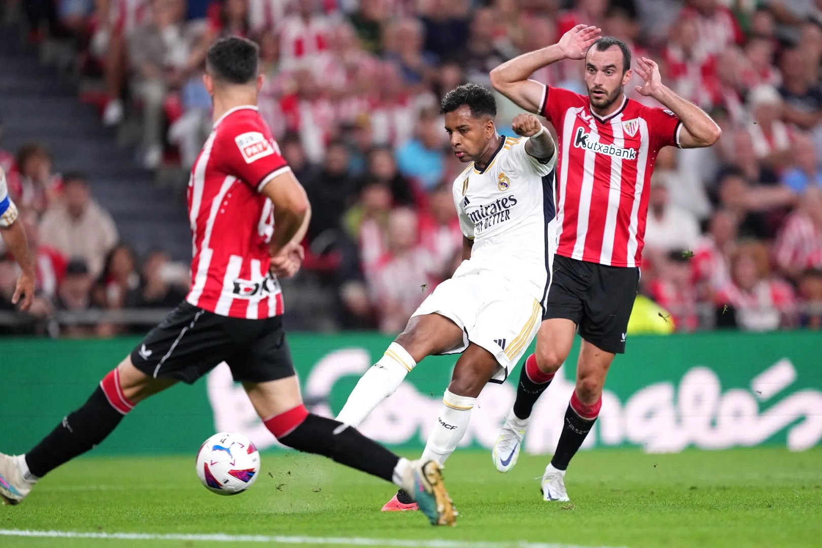 مجريات مباراة ريال مدريد ضد أتلتيك بيلباو مباشر في الدوري الإسباني مجريات مباراة ريال مدريد ضد أتلتيك بيلباو مباشر في الدوري الإسباني
