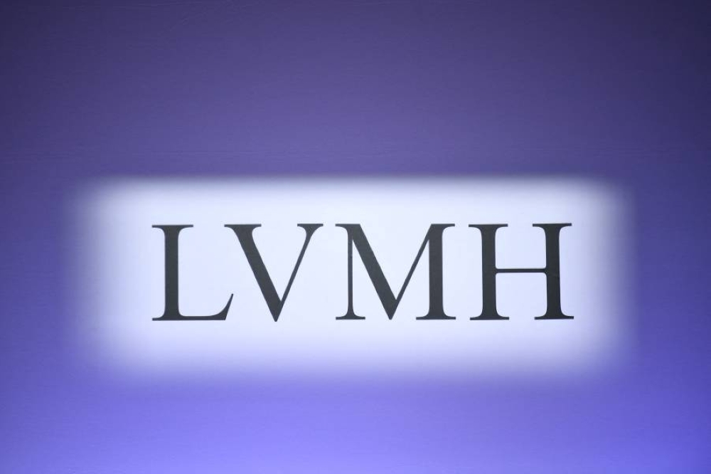 مبيعات «LVMH» تتراجع بنسبة 2% بسبب رسوم ترامب الجمركية مبيعات «LVMH» تتراجع بنسبة 2% بسبب رسوم ترامب الجمركية