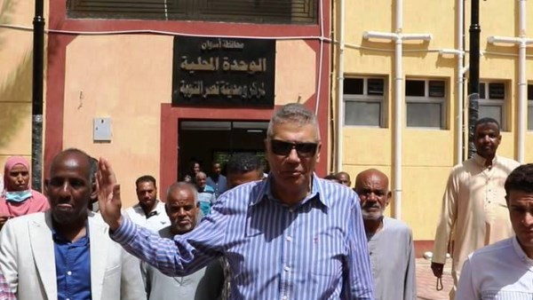 محافظ أسوان يتفقد مبنى الوحدة المحلية الجديد لمركز ومدينة نصر النوبة محافظ أسوان يتفقد مبنى الوحدة المحلية الجديد لمركز ومدينة نصر النوبة