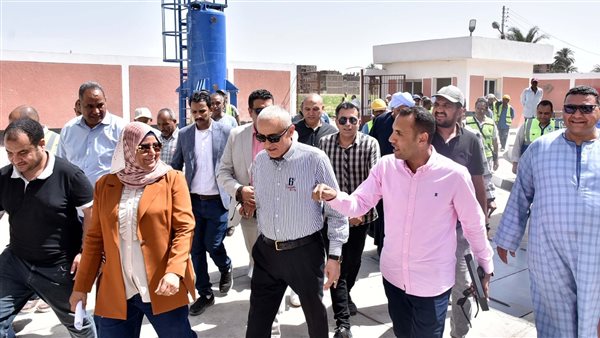 «محافظ الأقصر» يتفقد المشروعات الجارى تنفيذها بقري توماس والنمسا (صور) «محافظ الأقصر» يتفقد المشروعات الجارى تنفيذها بقري توماس والنمسا (صور)