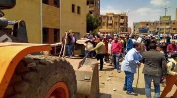 محافظ الجيزة: بدء تسكين الباعة بسوق العياط الحضارية بمنطقة المزلقان