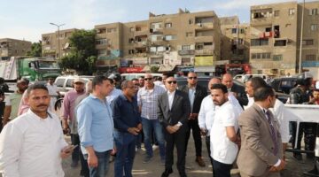 محافظ القاهرة: تواصل رفع مخلفات إزالة سوق الزلزال العشوائي بالمقطم