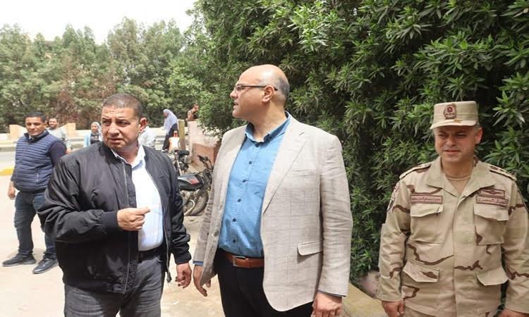 محافظ القليوبية يتفقد عدداً من الأراضي غير المستغلة بالقناطر الخيرية محافظ القليوبية يتفقد عدداً من الأراضي غير المستغلة بالقناطر الخيرية