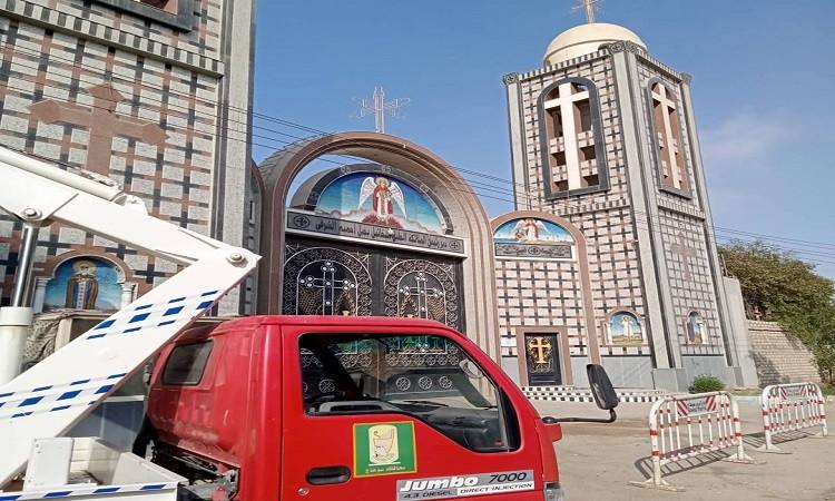 محافظ سوهاج يعلن رفع درجة الاستعداد لاستقبال عيد القيامة وشم النسيم محافظ سوهاج يعلن رفع درجة الاستعداد لاستقبال عيد القيامة وشم النسيم