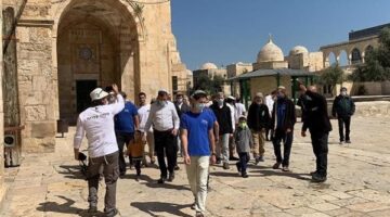 محافظة القدس: 765 مستوطنا اقتحموا المسجد الأقصى بحراسة مشددة من قوات الاحتلال