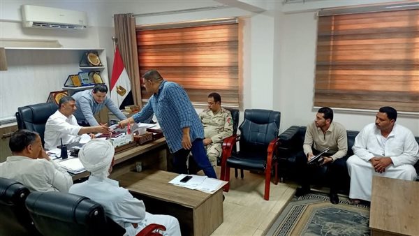 محليات أبو المطامير يعقد لقاءات مع المواطنين.. لهذا السبب محليات أبو المطامير يعقد لقاءات مع المواطنين.. لهذا السبب