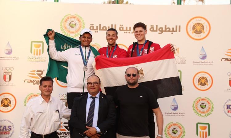 محمد أيمن يتألق ويتوج بذهبية العرب في الاسكيت للناشئين برقم قياسي جديد محمد أيمن يتألق ويتوج بذهبية العرب في الاسكيت للناشئين برقم قياسي جديد