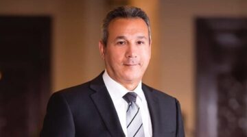 محمد الإتربي: متوسط العائد على الشهادات الثلاثية يتخطى 20%، وهي نسبة تظل مغرية في النظام المصرفي.