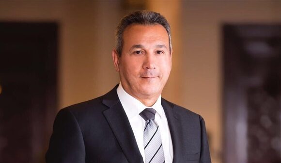 محمد الإتربي: خفض الفائدة يصب في صالح الشركات والمقترضين محمد الإتربي: خفض الفائدة يصب في صالح الشركات والمقترضين