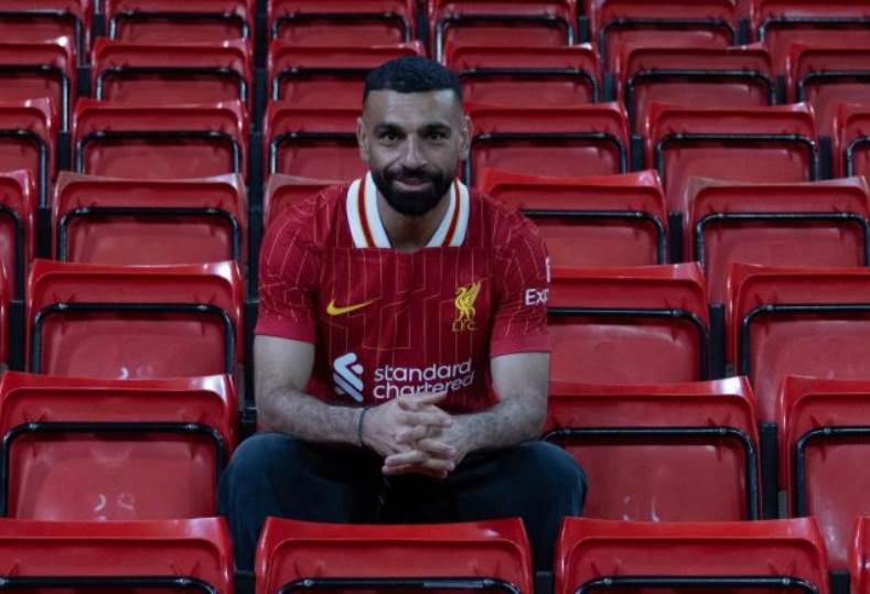 محمد صلاح : قضيت أفضل سنوات مسيرتي داخل ليفربول وعائلتي سعيدة بالتجديد محمد صلاح : قضيت أفضل سنوات مسيرتي داخل ليفربول وعائلتي سعيدة بالتجديد