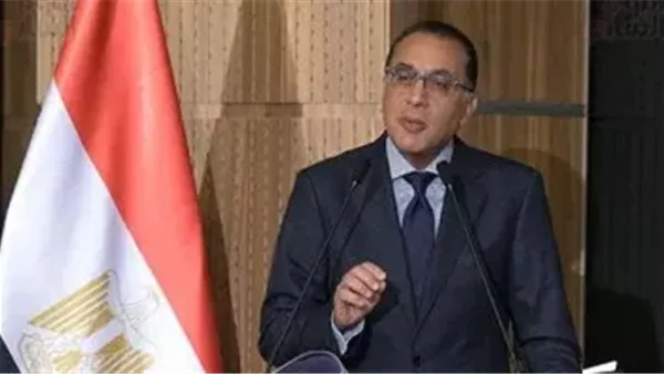 رئيس الوزراء: إنتاج أول عربة قطارات من مصنع نيرك في يوليو القادم رئيس الوزراء: إنتاج أول عربة قطارات من مصنع نيرك في يوليو القادم