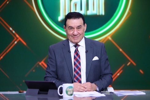 مدحت شلبي يكذب شائعات حالته الصحية ويتوعد بالإجراءات القانونية مدحت شلبي يكذب شائعات حالته الصحية ويتوعد بالإجراءات القانونية