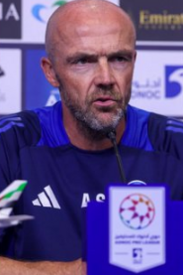 مدرب النصر الإماراتي يعلن موعد رحيله