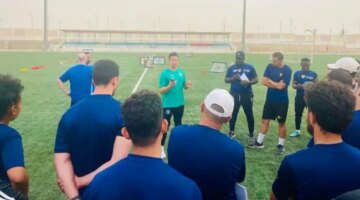مدرب بيراميدز يحاضر المدربين في ضيافة الاتحاد الاسكتلندي