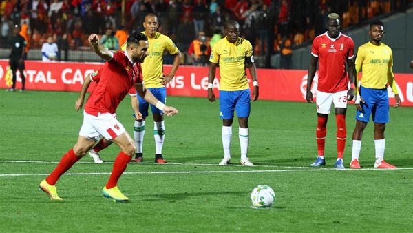 مدرب صن داونز يكشف رأيه في مواجهة الأهلي بدوري الأبطال