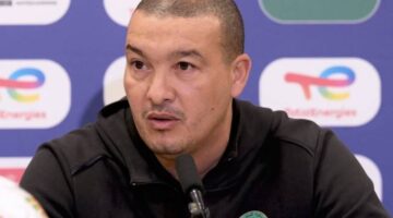 مدرب منتخب المغرب يدافع عن نفسه: لا أجامل نجلي على حساب بقية اللاعبين