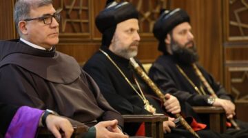 مدير الأمانة العامة للشئون السياسية يعقد جلسة دورية مع ممثلي الطائفة المسيحية في دمشق