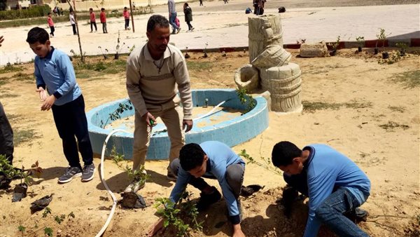 مديرية التربية والتعليم تعلن تشجير المدارس ودهانات الفصول مديرية التربية والتعليم تعلن تشجير المدارس ودهانات الفصول