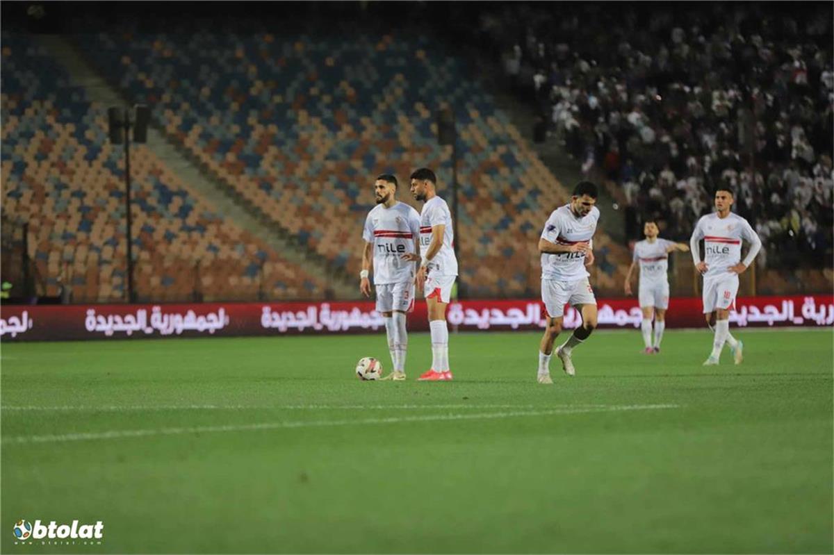 مران الزمالك | موقف زيزو.. وبيسيرو يصحح الأخطاء استعدادًا لـ حرس الحدود مران الزمالك | موقف زيزو.. وبيسيرو يصحح الأخطاء استعدادًا لـ حرس الحدود