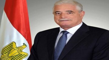 مستشار رئيس الجمهورية يشيد بالجهود المبذولة في أعمال تطوير منطقة الأهرامات
