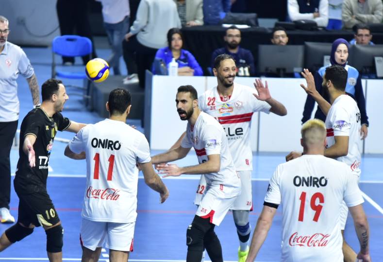 مصافي الشمال العراقي يطلب استعارة “دولا” ولعبة من الزمالك(خاص) مصافي الشمال العراقي يطلب استعارة “دولا” ولعبة من الزمالك(خاص)