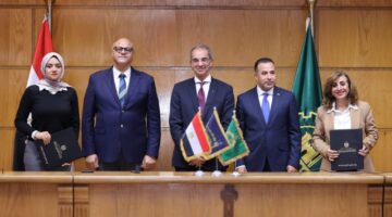 مصر تستهدف ربط  250 ألف منزل بقرى حياة كريمة بكابلات الألياف الضوئية العام المقبل
