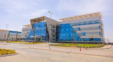 مصر تفتتح مقر وكالة الفضاء الإفريقية وتخطط لتوصيل الإنترنت لإفريقيا كلها