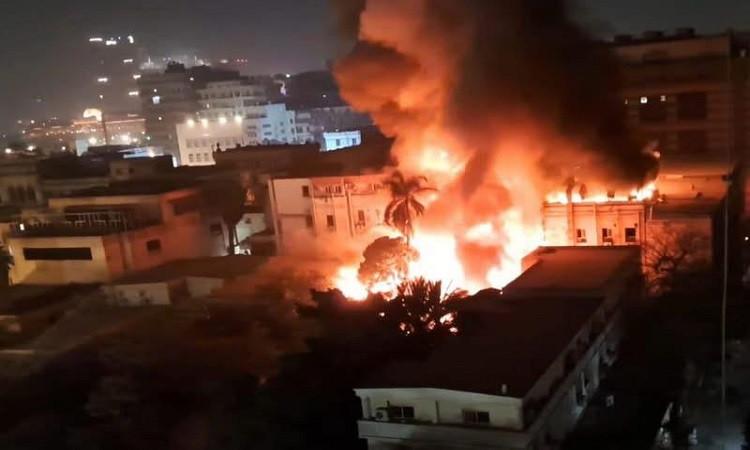 مصرع 15 شخصا على الأقل في حريق بفندق في الهند مصرع 15 شخصا على الأقل في حريق بفندق في الهند