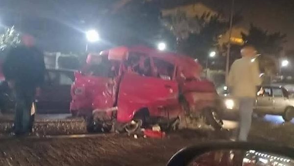 مصرع 7 أشخاص في حادث انقلاب سيارة مصرع 7 أشخاص في حادث انقلاب سيارة