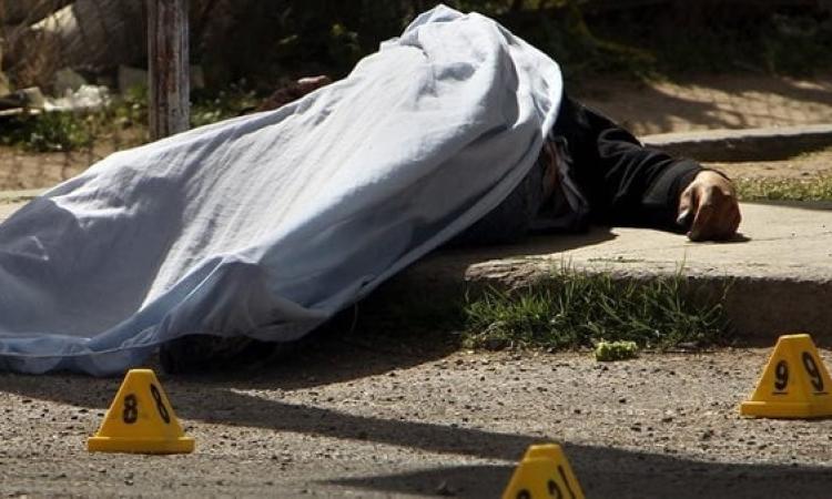 مصرع شخص صدمته سيارة أثناء عبور الطريق وضبط قائدها بمنطقة السلام مصرع شخص صدمته سيارة أثناء عبور الطريق وضبط قائدها بمنطقة السلام