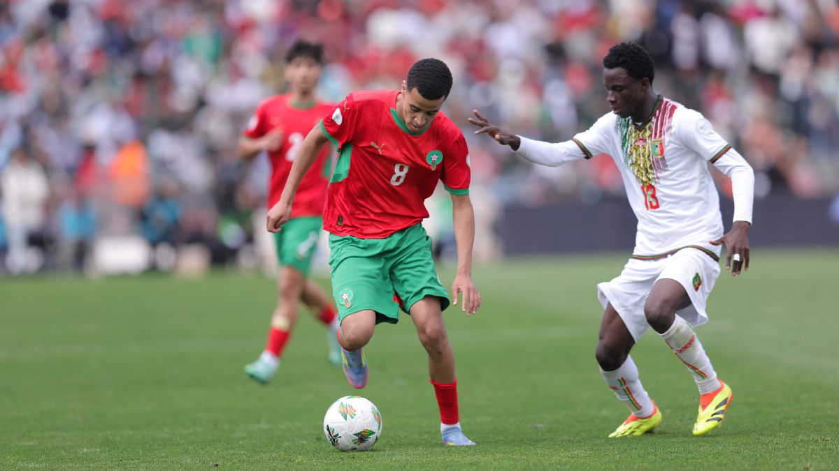 مطالبات بانضمام وزان وبلعروش إلى كبار منتخب المغرب