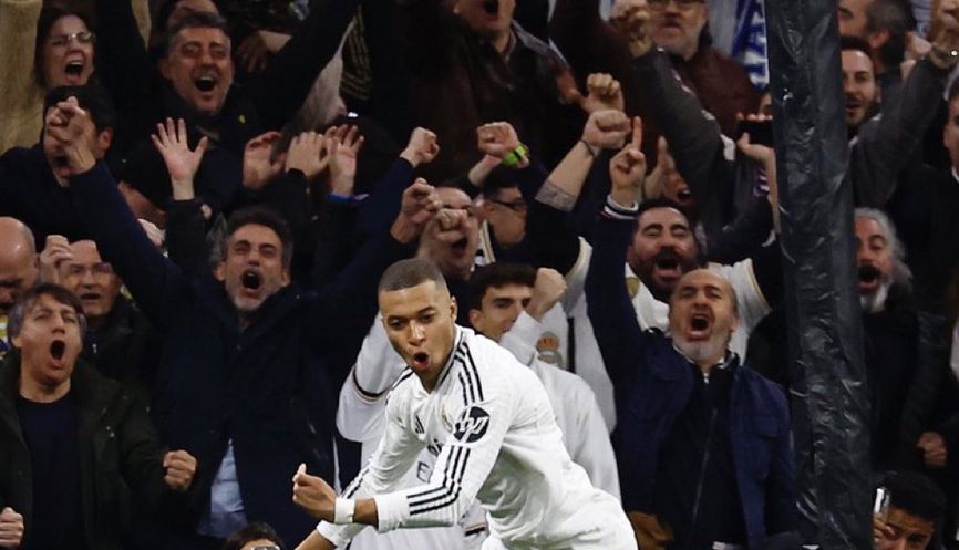 مفاجآت في تشكيل ريال مدريد لمواجهة آرسنال مفاجآت في تشكيل ريال مدريد لمواجهة آرسنال