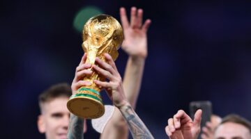 مقترح رسمي لإقامة كأس العالم 2030 بمشاركة 64 منتخبًا