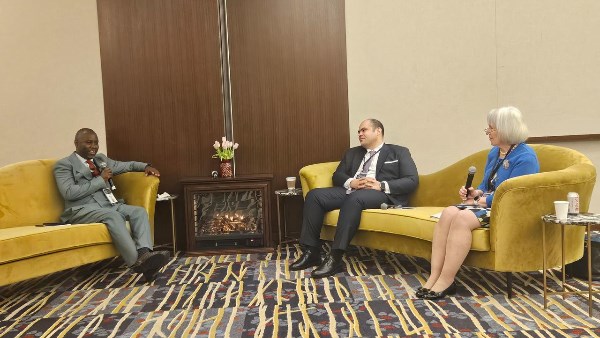 ممتاز يستعرض جهود مصر في دعم سياسات المنافسة باجتماع رابطة المحامين الأمريكية بواشنطن ممتاز يستعرض جهود مصر في دعم سياسات المنافسة باجتماع رابطة المحامين الأمريكية بواشنطن