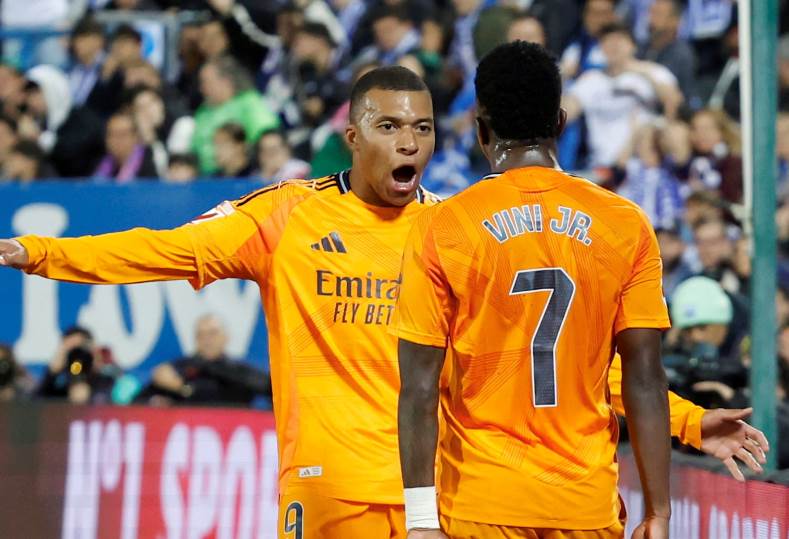 من 8 كلمات .. تحذير شديد من ريال مدريد إلى آرسنال قبل موقعة الحسم من 8 كلمات .. تحذير شديد من ريال مدريد إلى آرسنال قبل موقعة الحسم