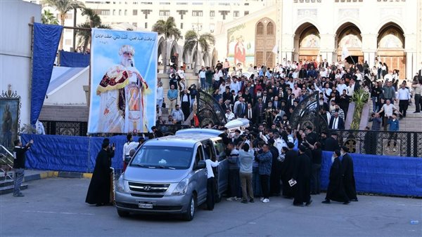 من كرازة إلى كاتدرائية.. كيف صنع الأنبا باخوميوس مجد الإيبارشية من لا شيء؟ من كرازة إلى كاتدرائية.. كيف صنع الأنبا باخوميوس مجد الإيبارشية من لا شيء؟