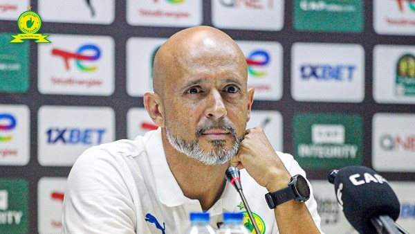 منافس الأهلي في أفريقيا.. مدرب صن داونز: ودعنا الكأس بسبب التحكيم
